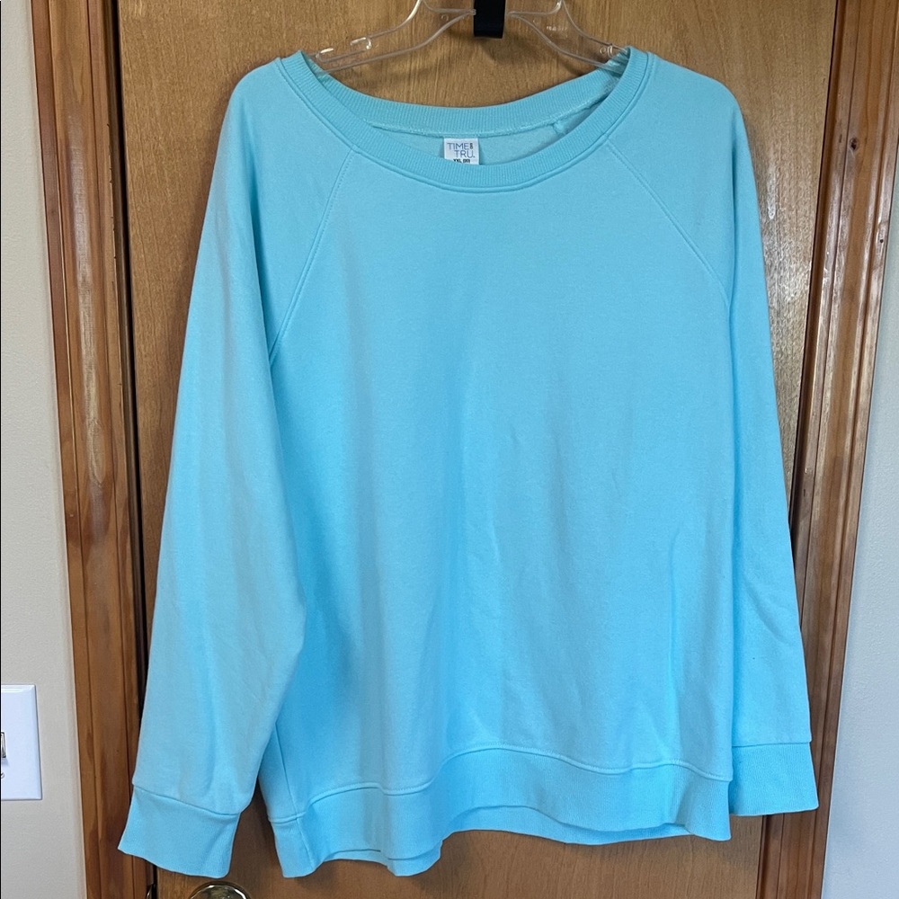Women’s Crewneck Sweatshirt